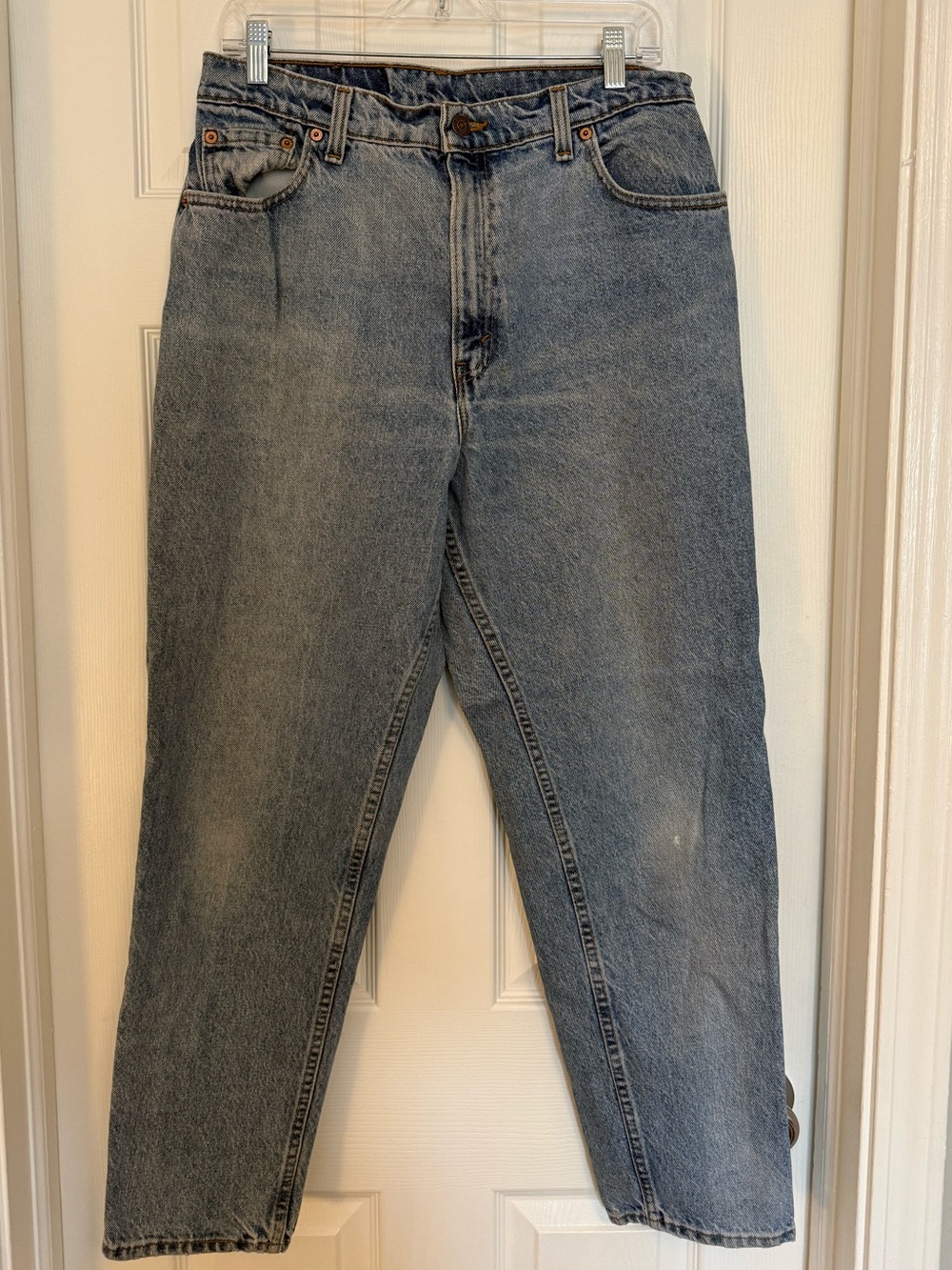Levi's 551 Relaxed Fit Tapered Leg Jeans size 14 SHT Medium Wash Vintage Denim